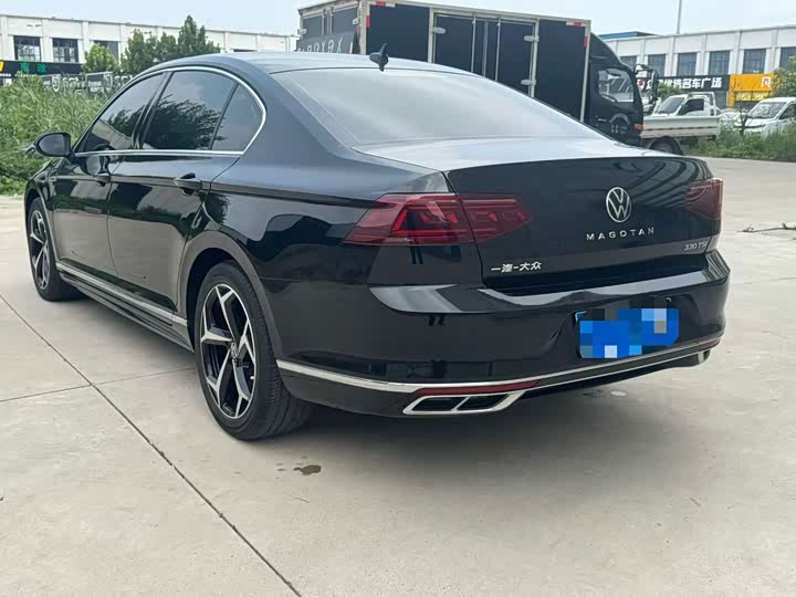 Magotan 2023 2 Million Units Commemorative Edition 330TSI DSG Luxury Type - zdjęcie 14