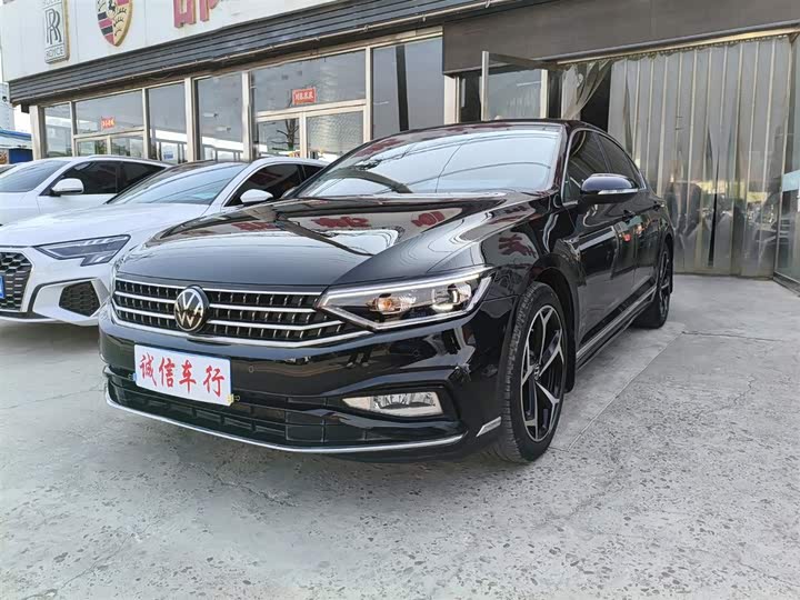 Magotan 2023 2 Million Units Commemorative Edition 330TSI DSG Luxury Type - zdjęcie 17