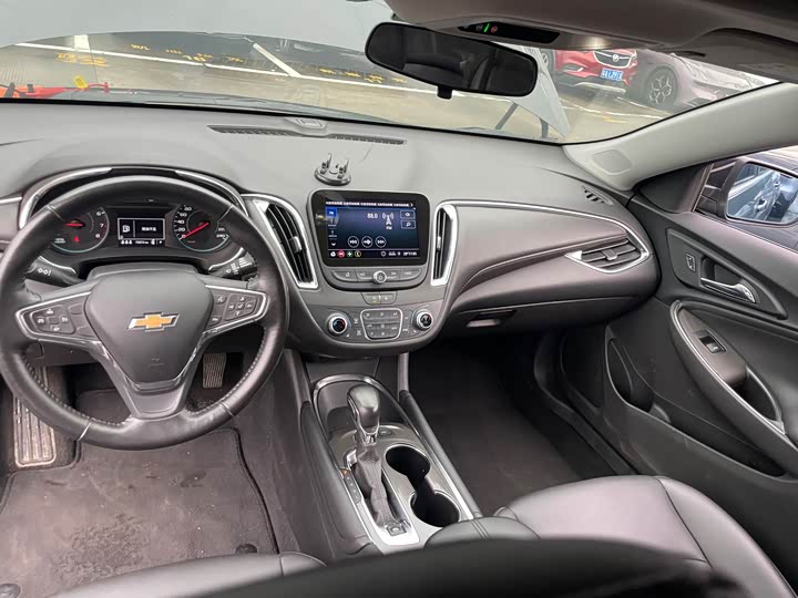 Malibu XL 2022 535T Auto Sport - zdjęcie 11