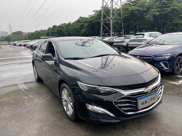 Malibu XL 2022 535T Auto Sport - zdjęcie 9