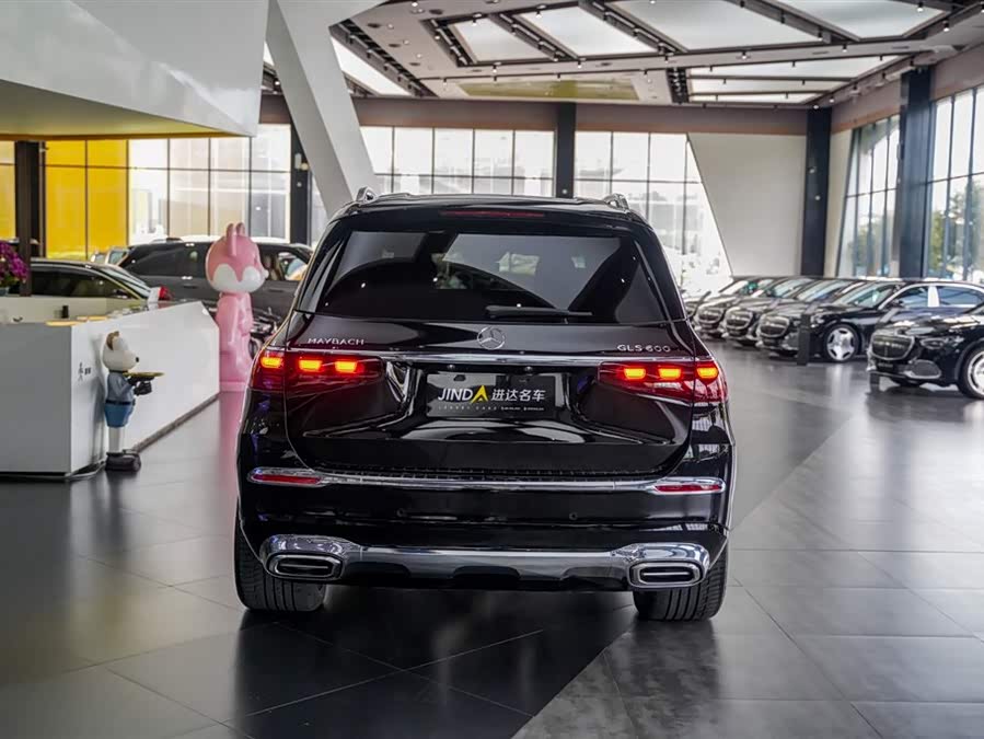 Maybach GLS 2024 GLS 600 4MATIC Luxury - zdjęcie 19