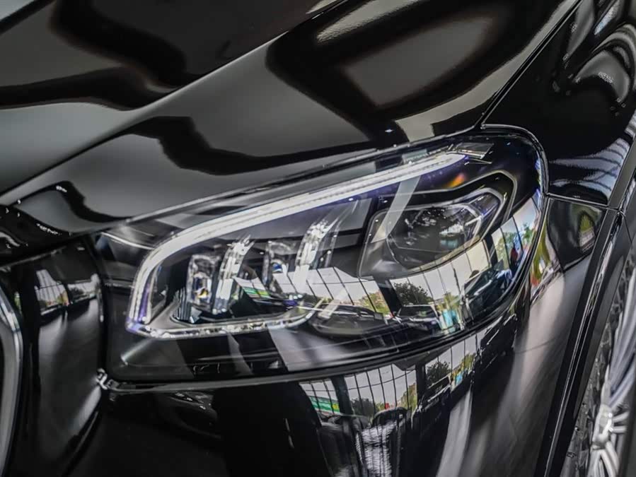 Maybach GLS 2024 GLS 600 4MATIC Luxury - zdjęcie 6