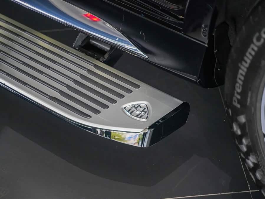 Maybach GLS 2024 GLS 600 4MATIC Luxury - zdjęcie 10