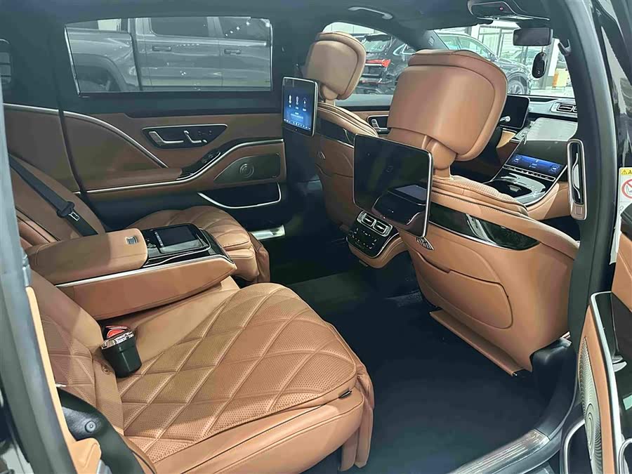 Maybach S-Class 2023 S 480 4MATIC - zdjęcie 15