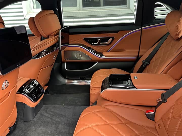 Maybach S-Class 2026 S 480 4MATIC - zdjęcie 13
