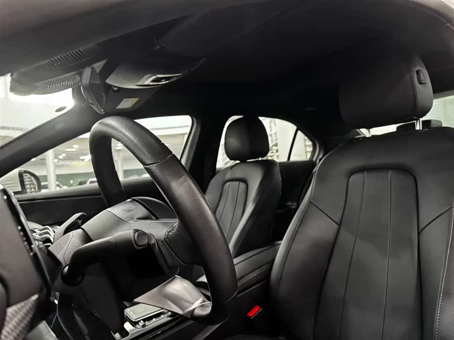 Mercedes-Benz A-Class 2024 A 200 L Dynamic - zdjęcie 12