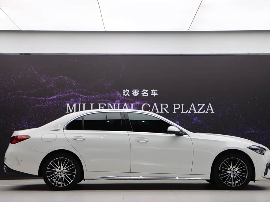 Mercedes-Benz C-Class 2023 C 200 L Sport Edition - zdjęcie 7
