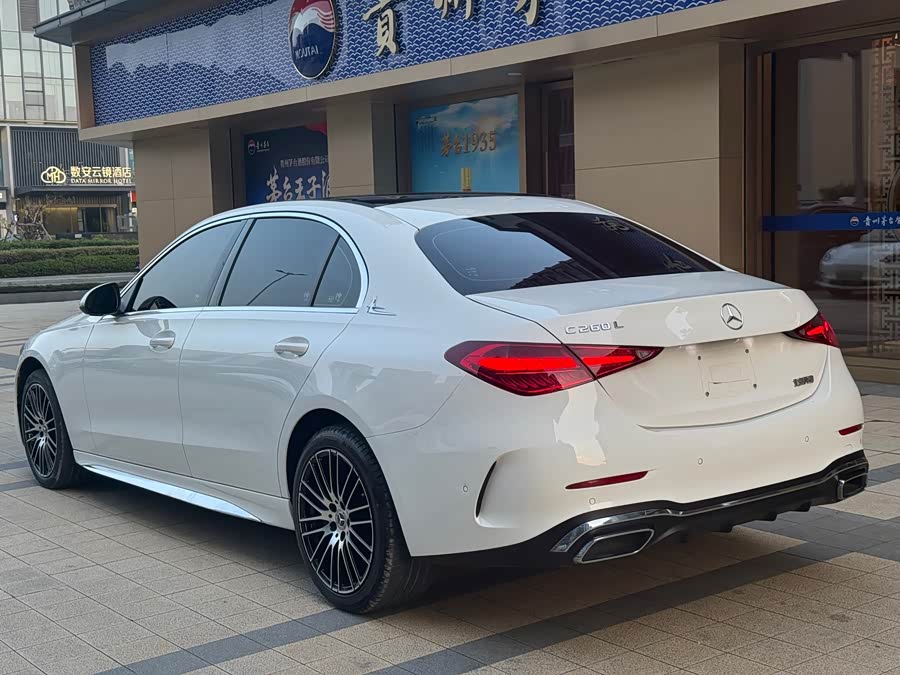 Mercedes-Benz C-Class 2023 C 260 L Sport Edition - zdjęcie 13