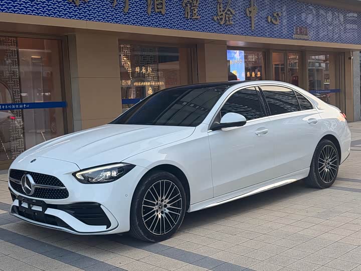 Mercedes-Benz C-Class 2023 C 260 L Sport Edition - zdjęcie 15