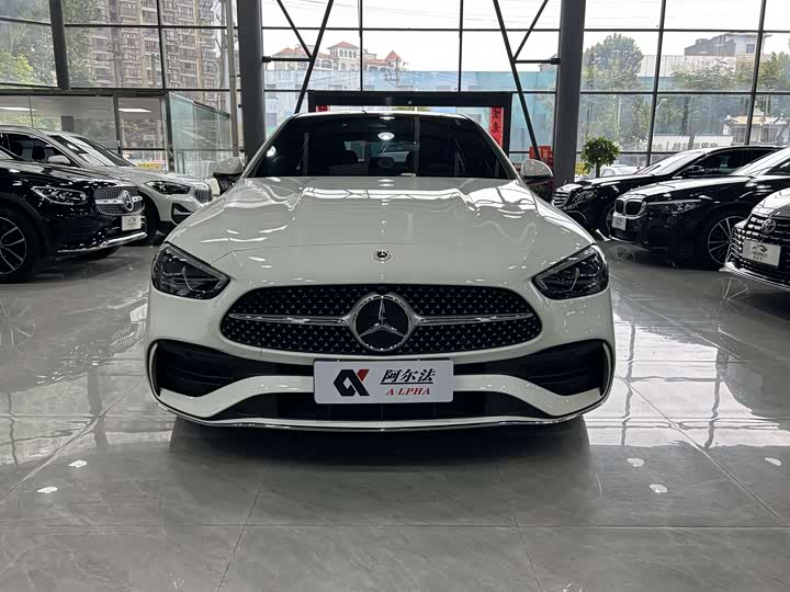 Mercedes-Benz C-Class 2023 C 260 L Sport Edition - zdjęcie 18