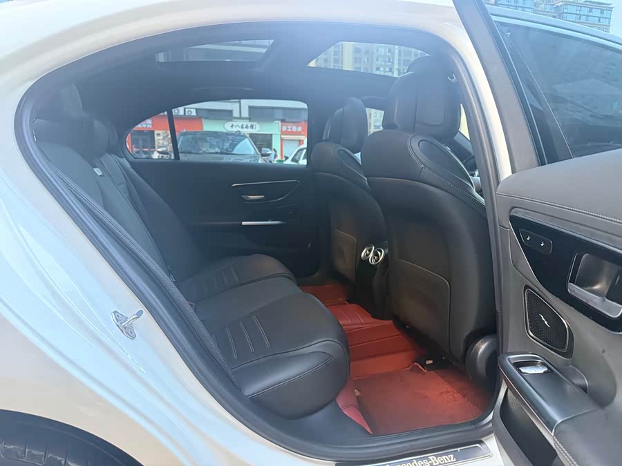 Mercedes-Benz C-Class 2023 C 260 L Sport Edition - zdjęcie 9