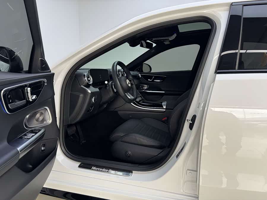 Mercedes-Benz C-Class 2024 C 260 L Haoye Sports Edition - zdjęcie 5