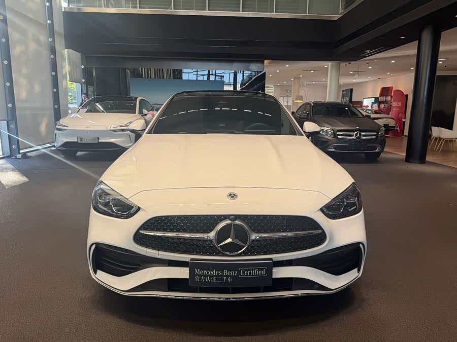 Mercedes-Benz C-Class 2025 C 260 L Sport Edition - zdjęcie 2
