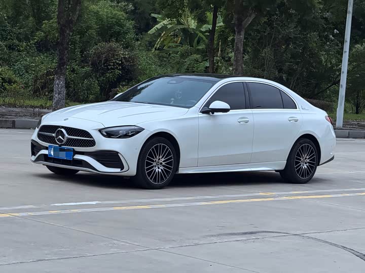 Mercedes-Benz C-Class 2025 C 260 L Sport Edition - zdjęcie 11