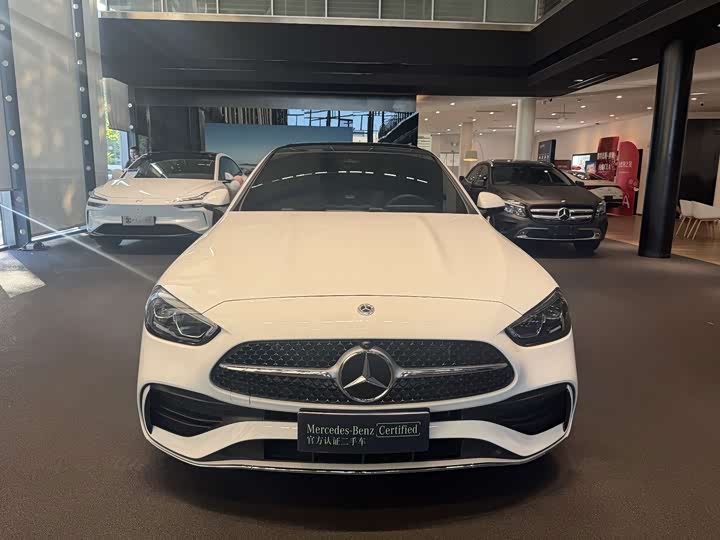 Mercedes-Benz C-Class 2025 C 260 L Sport Edition - zdjęcie 16