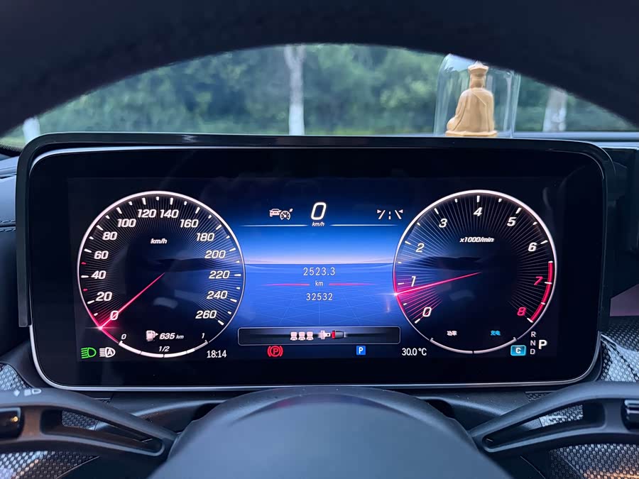 Mercedes-Benz C-Class 2025 C 260 L Sport Edition - zdjęcie 10