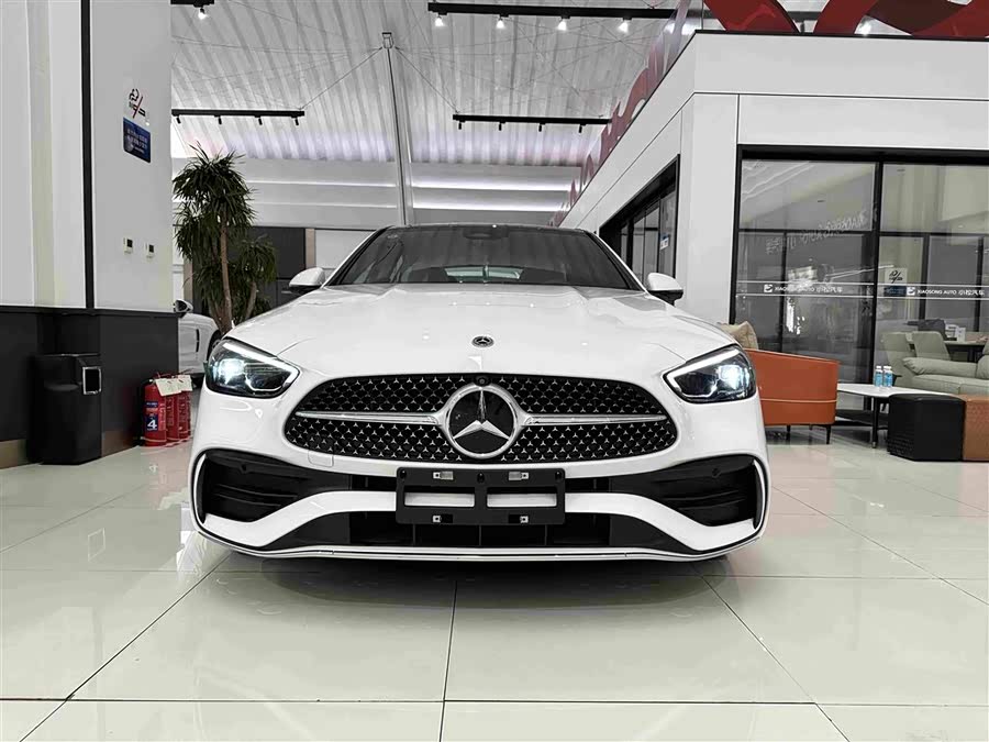 Mercedes-Benz C-Class 2025 Facelift C 260 L Sport Edition - zdjęcie 2