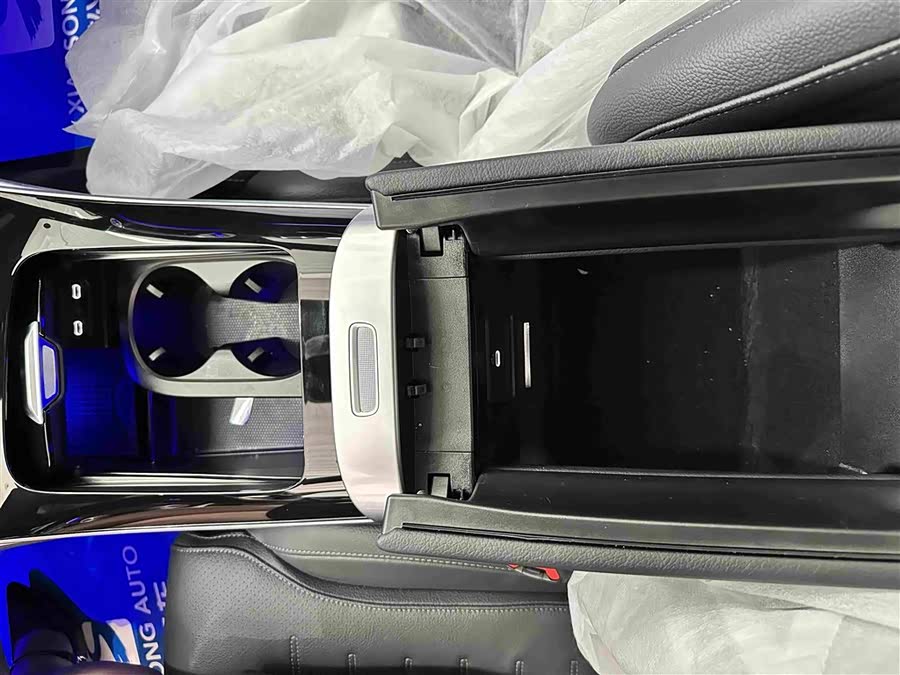 Mercedes-Benz C-Class 2025 Facelift C 260 L Sport Edition - zdjęcie 15