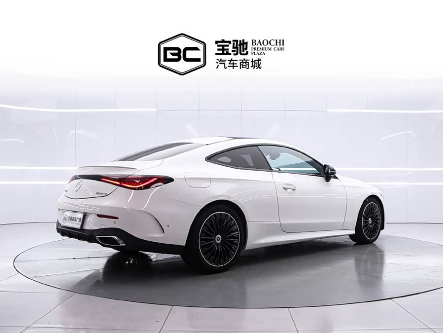 Mercedes-Benz CLE 2025 CLE 300 4MATIC Luxury Coupe - zdjęcie 3