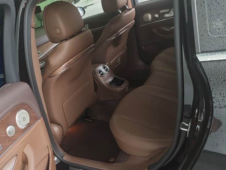 Mercedes-Benz E-Class 2023 E 300 L Luxury - zdjęcie 17