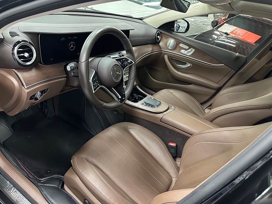 Mercedes-Benz E-Class 2023 E 300 L Luxury - zdjęcie 5