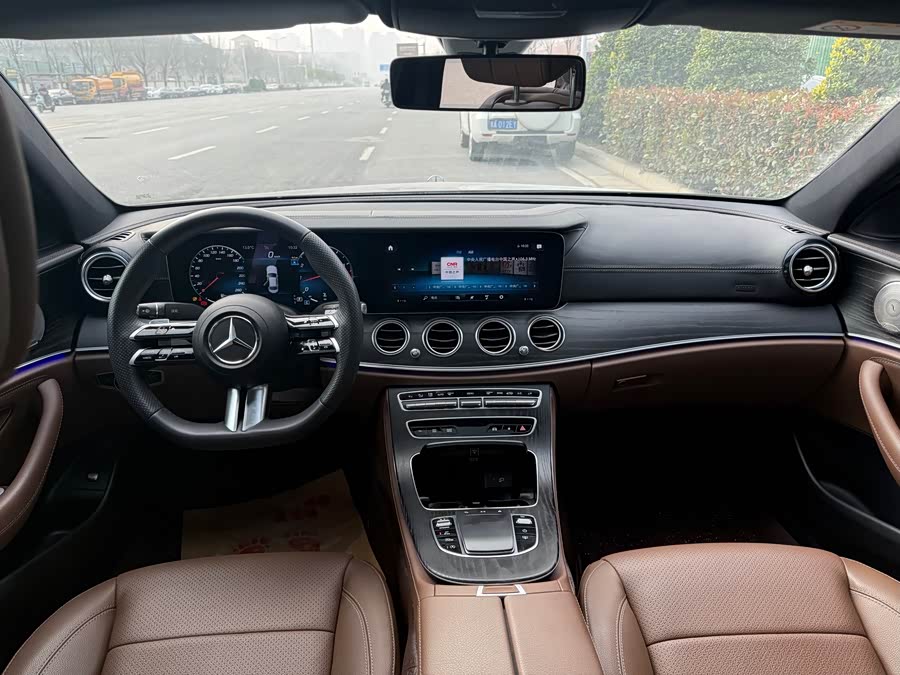 Mercedes-Benz E-Class 2023 E 300 L Luxury - zdjęcie 8