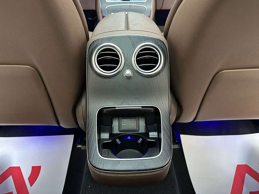 Mercedes-Benz E-Class 2023 E 300 L Sport Luxury - zdjęcie 18