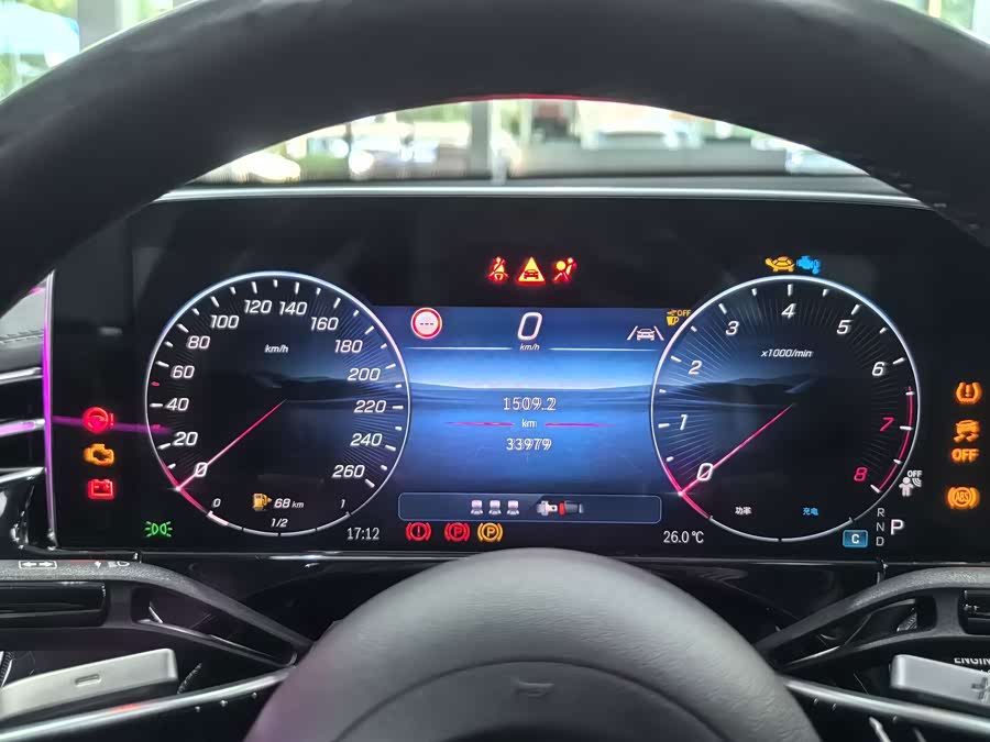 Mercedes-Benz E-Class 2024 E 300 L Premium - zdjęcie 19