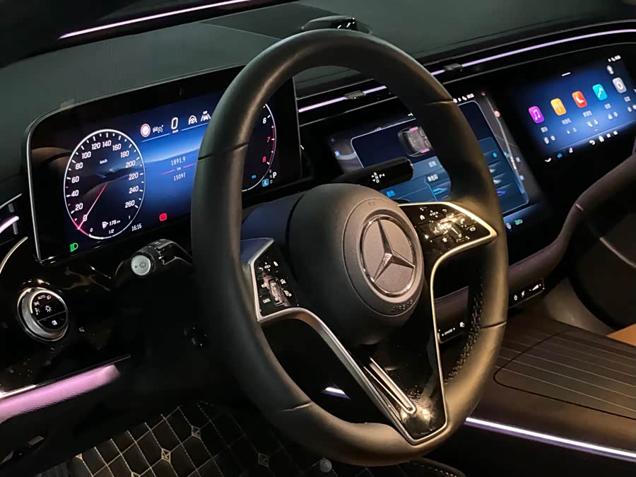 Mercedes-Benz E-Class 2024 Facelift E 300 L Luxury - zdjęcie 12