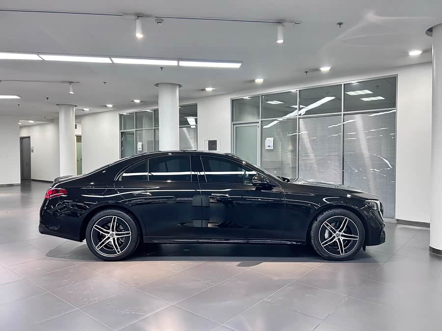 Mercedes-Benz E-Class 2025 E 300 Fashion Sport - zdjęcie 7