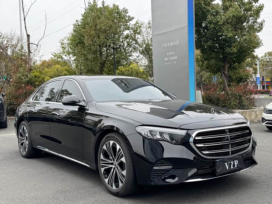 Mercedes-Benz E-Class 2025 E 300 L Fashion - zdjęcie 17