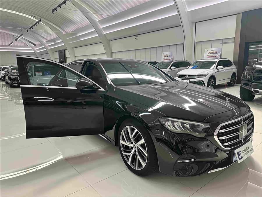 Mercedes-Benz E-Class 2025 E 300 L Fashion - zdjęcie 17