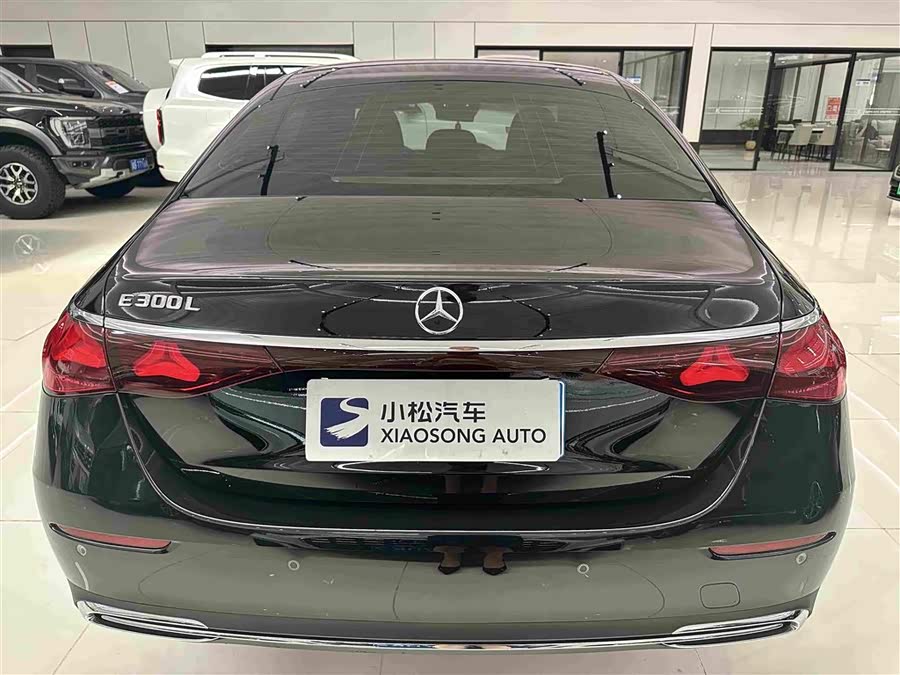 Mercedes-Benz E-Class 2025 E 300 L Fashion - zdjęcie 18