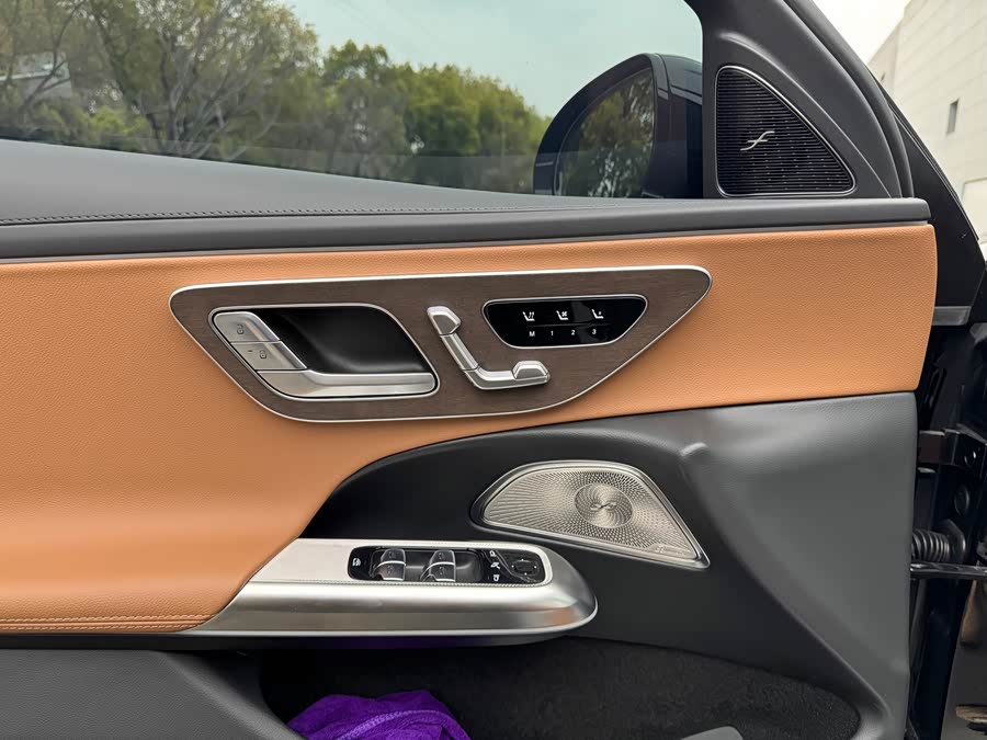 Mercedes-Benz E-Class 2025 E 300 L Fashion - zdjęcie 4