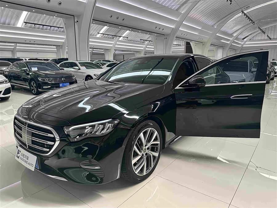 Mercedes-Benz E-Class 2025 E 300 L Fashion - zdjęcie 5