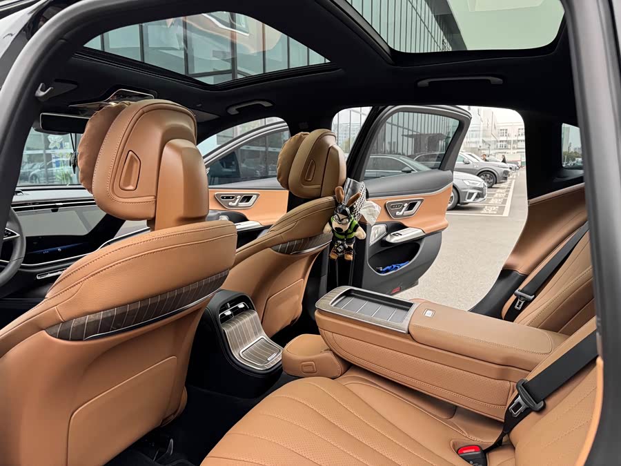 Mercedes-Benz E-Class 2025 E 300 L Fashion - zdjęcie 9