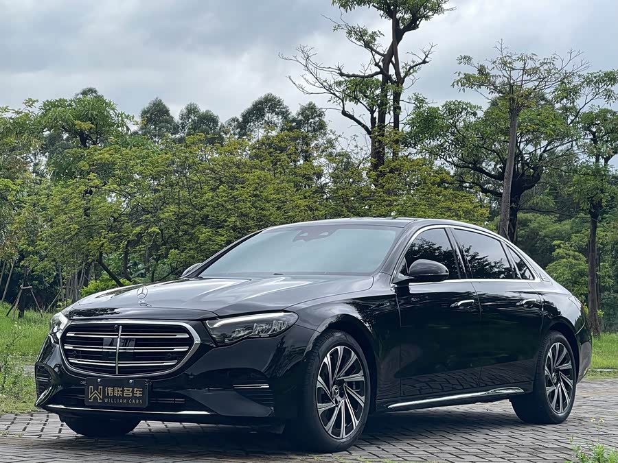 Mercedes-Benz E-Class 2025 E 300 L Luxury - zdjęcie 1