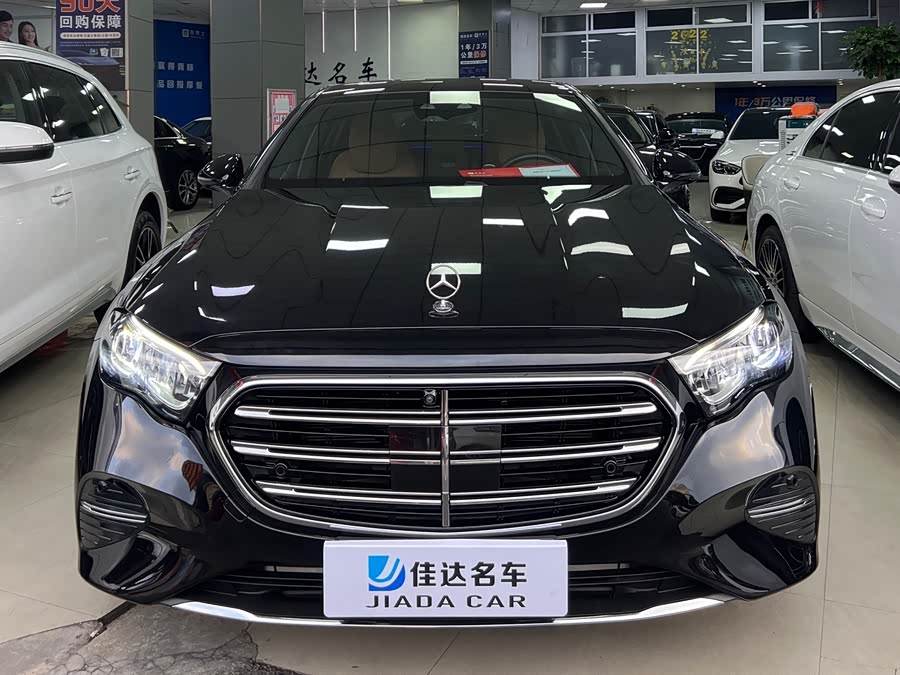 Mercedes-Benz E-Class 2025 E 300 L Luxury - zdjęcie 2