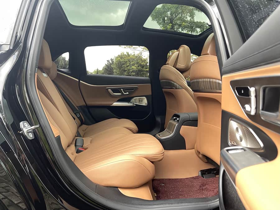 Mercedes-Benz E-Class 2025 E 300 L Luxury - zdjęcie 15