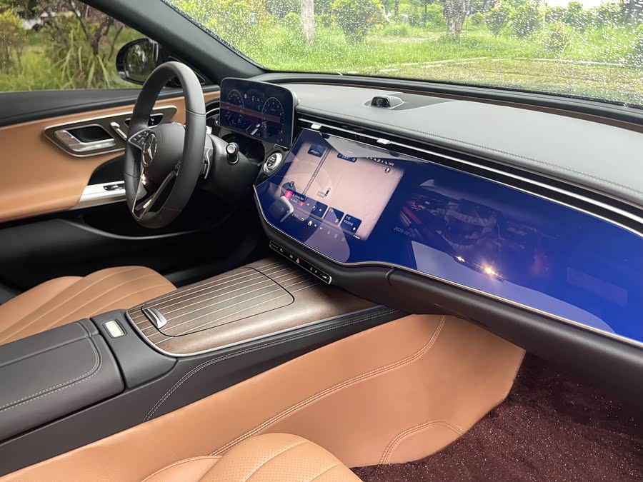 Mercedes-Benz E-Class 2025 E 300 L Luxury - zdjęcie 16