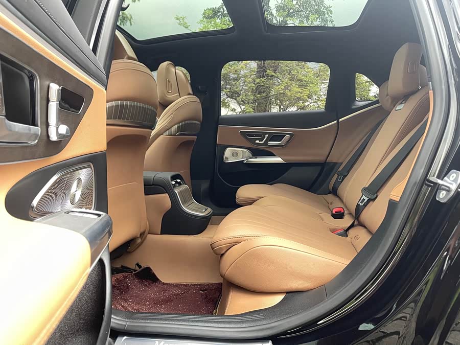Mercedes-Benz E-Class 2025 E 300 L Luxury - zdjęcie 8