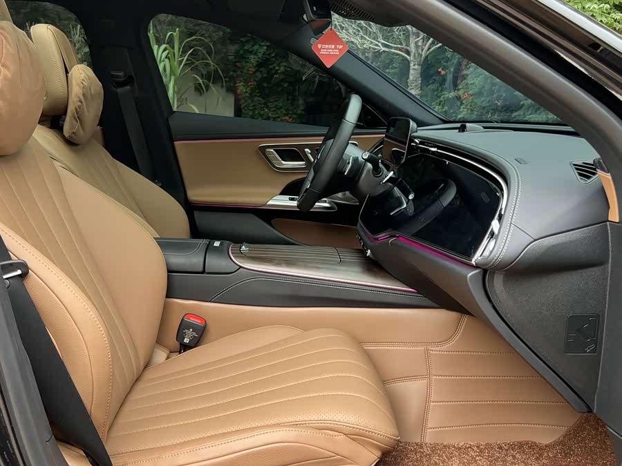 Mercedes-Benz E-Class 2026 E 300 L Luxury - zdjęcie 14