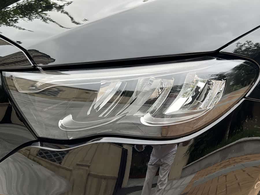 Mercedes-Benz E-Class 2026 E 300 L Luxury - zdjęcie 4