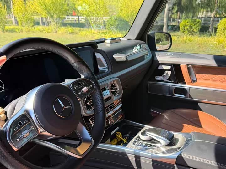 Mercedes-Benz G-Class 2023 G 500 - zdjęcie 14