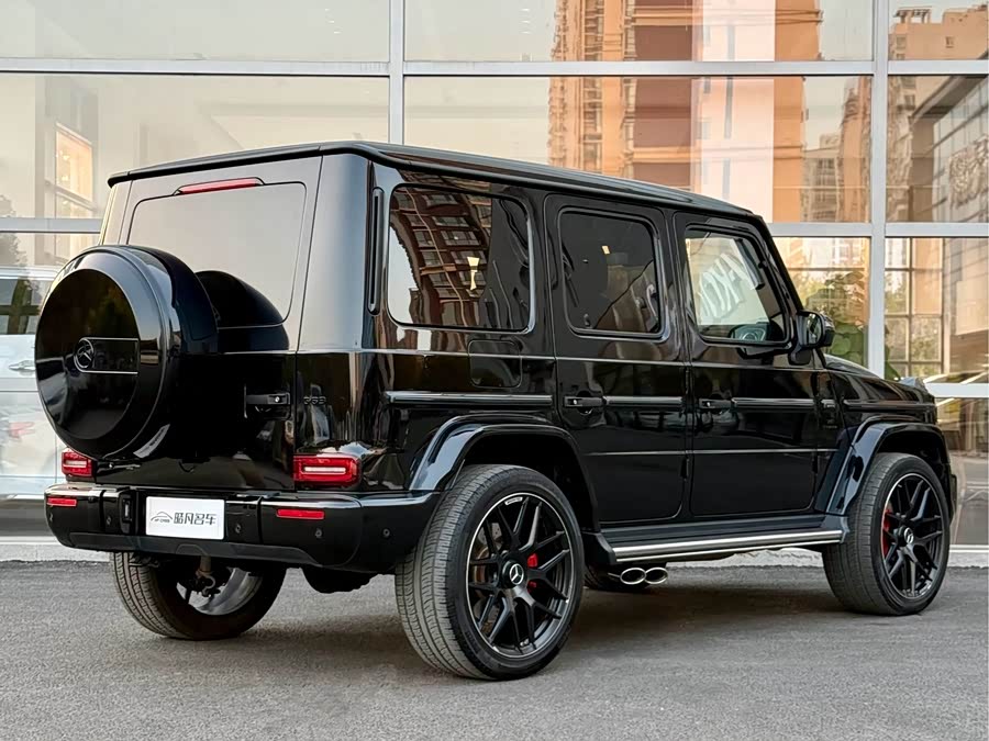 Mercedes-Benz G-Class 2023 G 500 - zdjęcie 4