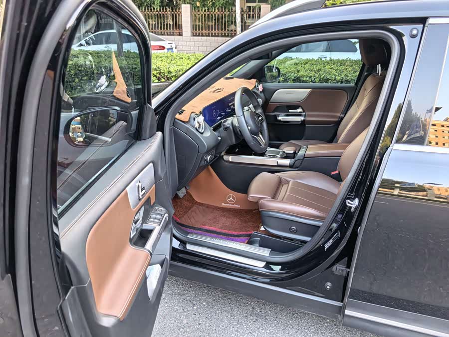 Mercedes-Benz GLB 2023 GLB 200 Fashion Edition - zdjęcie 4