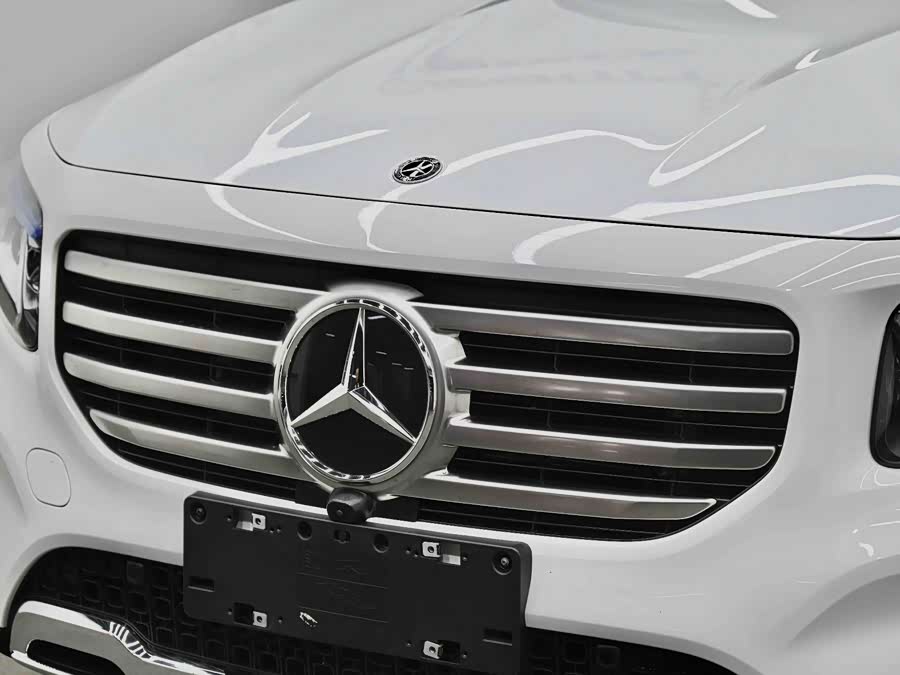 Mercedes-Benz GLB 2024 GLB 220 Dynamic - zdjęcie 4