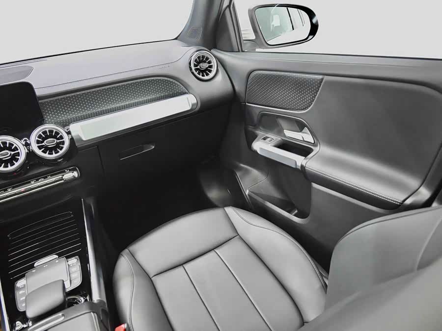 Mercedes-Benz GLB 2024 GLB 220 Dynamic - zdjęcie 10