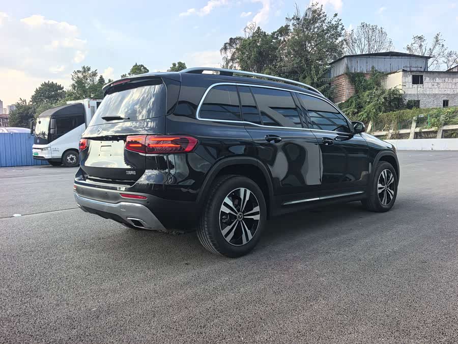 Mercedes-Benz GLB 2025 GLB 200 Dynamic - zdjęcie 11