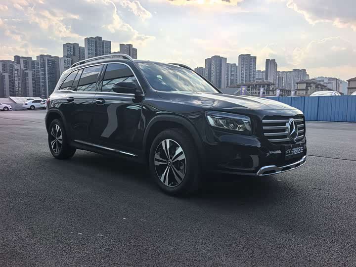 Mercedes-Benz GLB 2025 GLB 200 Dynamic - zdjęcie 15